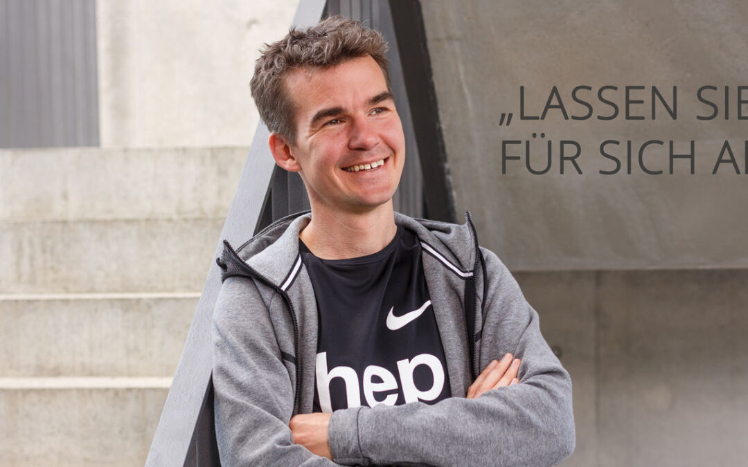 hep begrüßt Arne Gabi­us als neu­en Partner